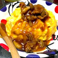 自家製デミグラスのオムライス