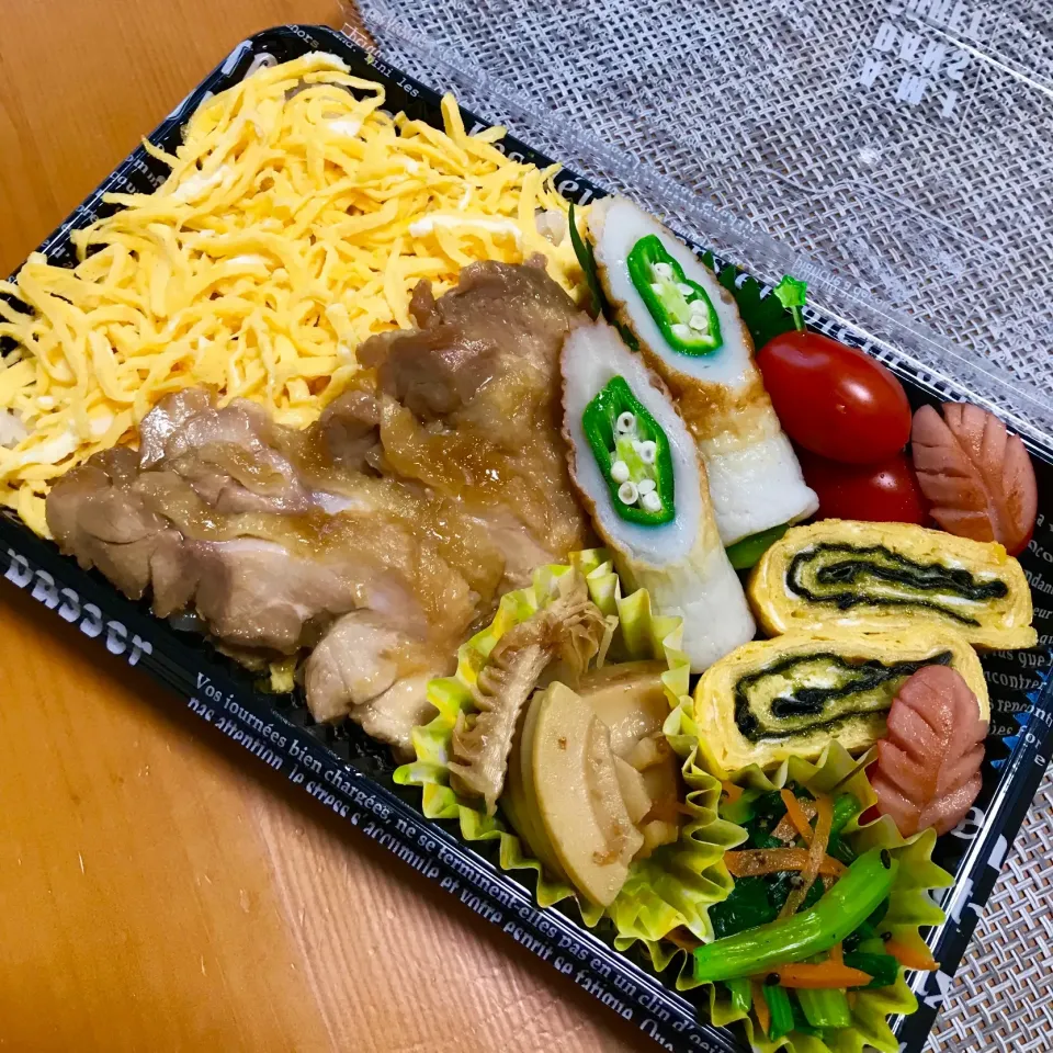 今日のお弁当🍱
鶏照り
土佐煮
小松菜の胡麻和え|ちはるさん