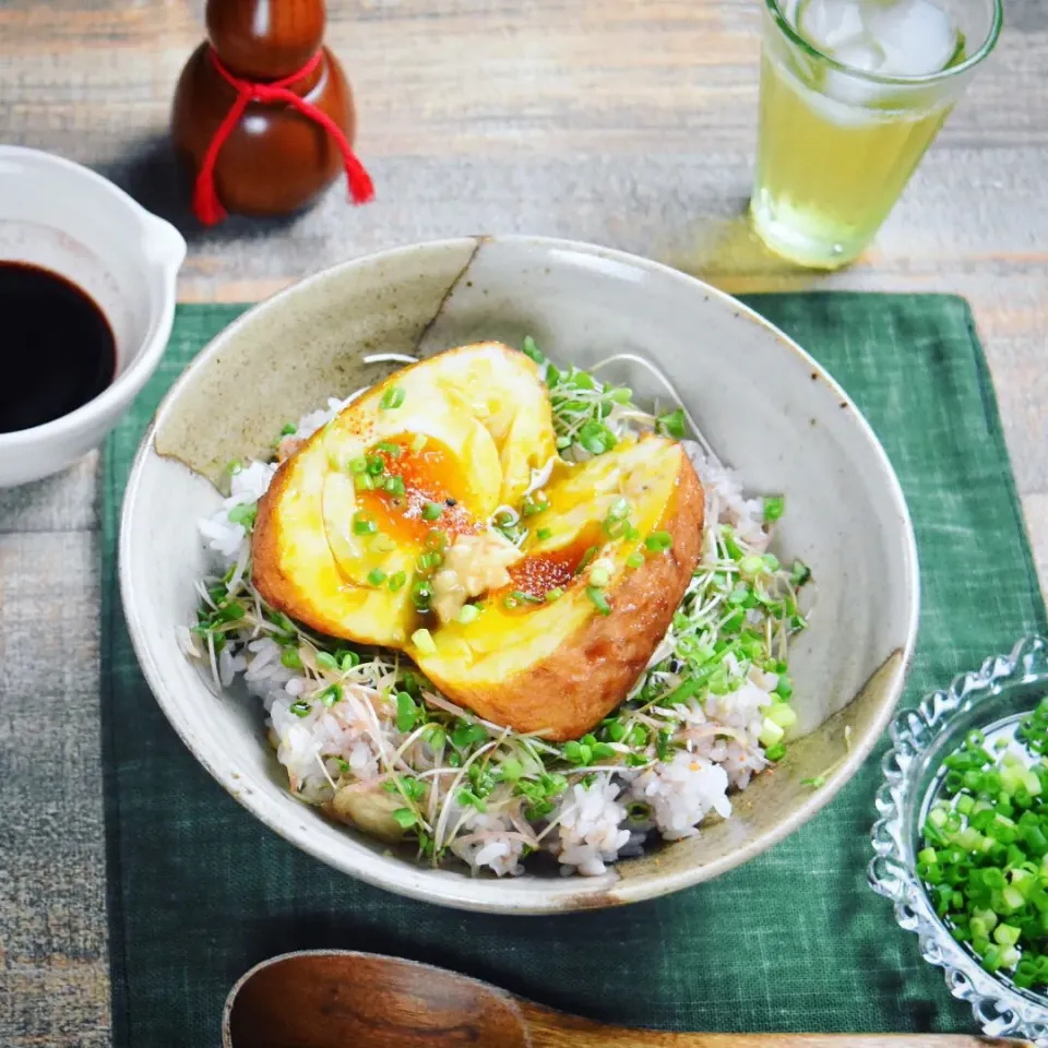 半熟親子ばくだんの薬味丼 #松澤蒲鉾アンバサダー - ふじたかなの"いつも美味しい！もの探し"|ふじたかなさん