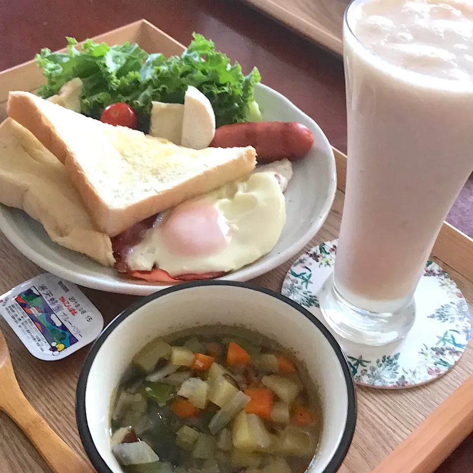 今日の朝ごはん
桃のジュース
糀甘酒入り|mokoさん