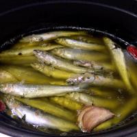 稚鮎のコンフィ