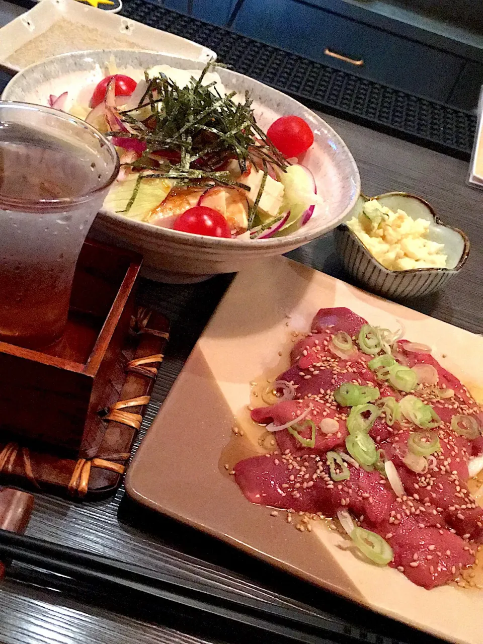 Snapdishの料理写真:浜田の居酒屋さんにて
鳥白レバー  と 豆腐和風サラダ🥗|Naoko Kotaniさん