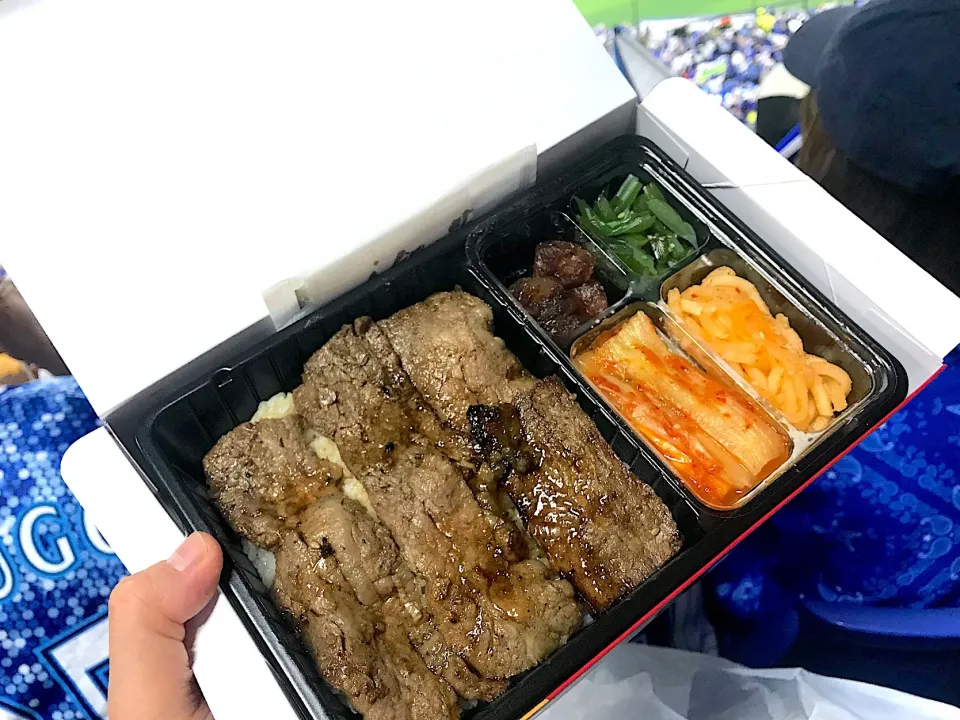 Snapdishの料理写真:叙々苑焼肉弁当☆横浜スタジアム|leimomiさん