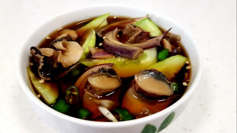 sea snails in spicy soy sauce marinade|steven z.y.さん