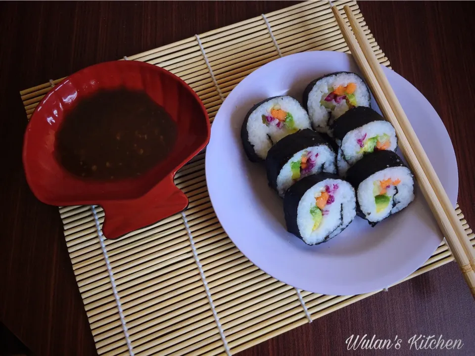 Vegan Sushi Rolls|Wulan’s Kitchenさん