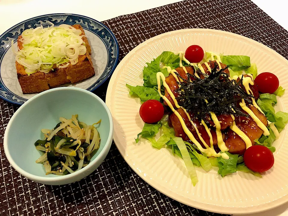 Snapdishの料理写真:#鶏胸肉の照り焼き 
 #もやしのナムル 
#ワカメともやしのナムル
 #厚揚げ豆腐|ゆぺこさん