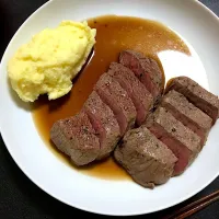 鹿肉のステーキ|かざみんさん