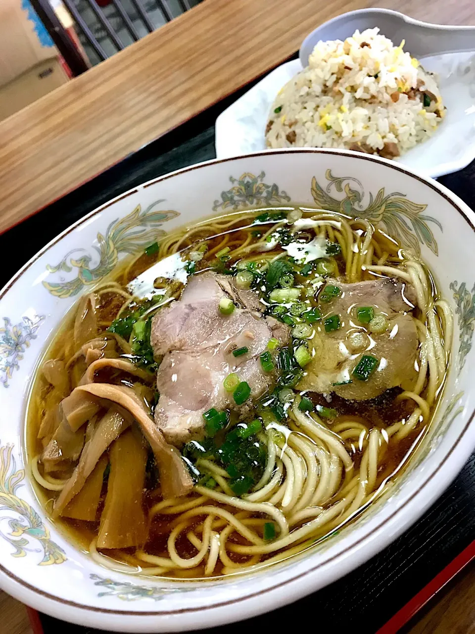 ✨漢の半チャーラーメン🍜✨|中さんさん