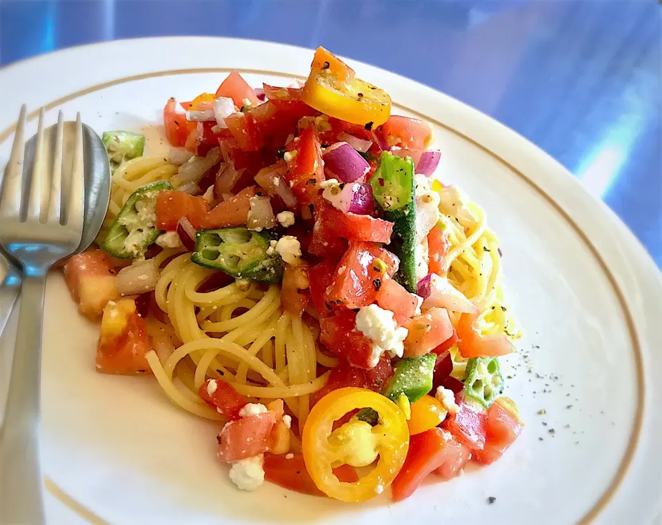 昼ごはん  夏のカラフル冷製パスタ|砂雪さん