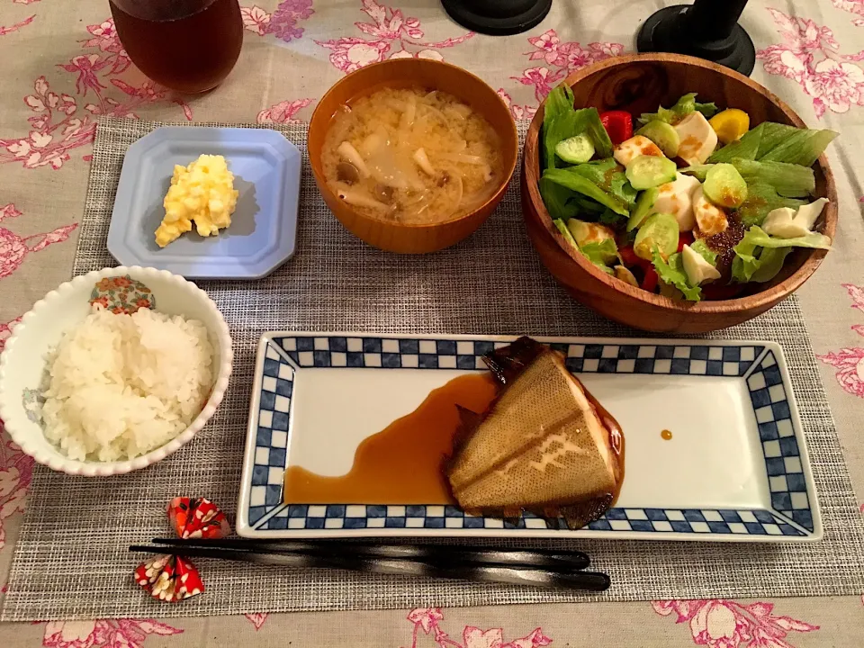 鰆の煮付け
サラダ
たまごサラダ
お味噌汁|maiさん