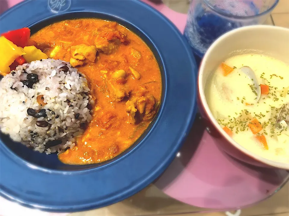 Snapdishの料理写真:バターチキンカレー|Mariettyさん