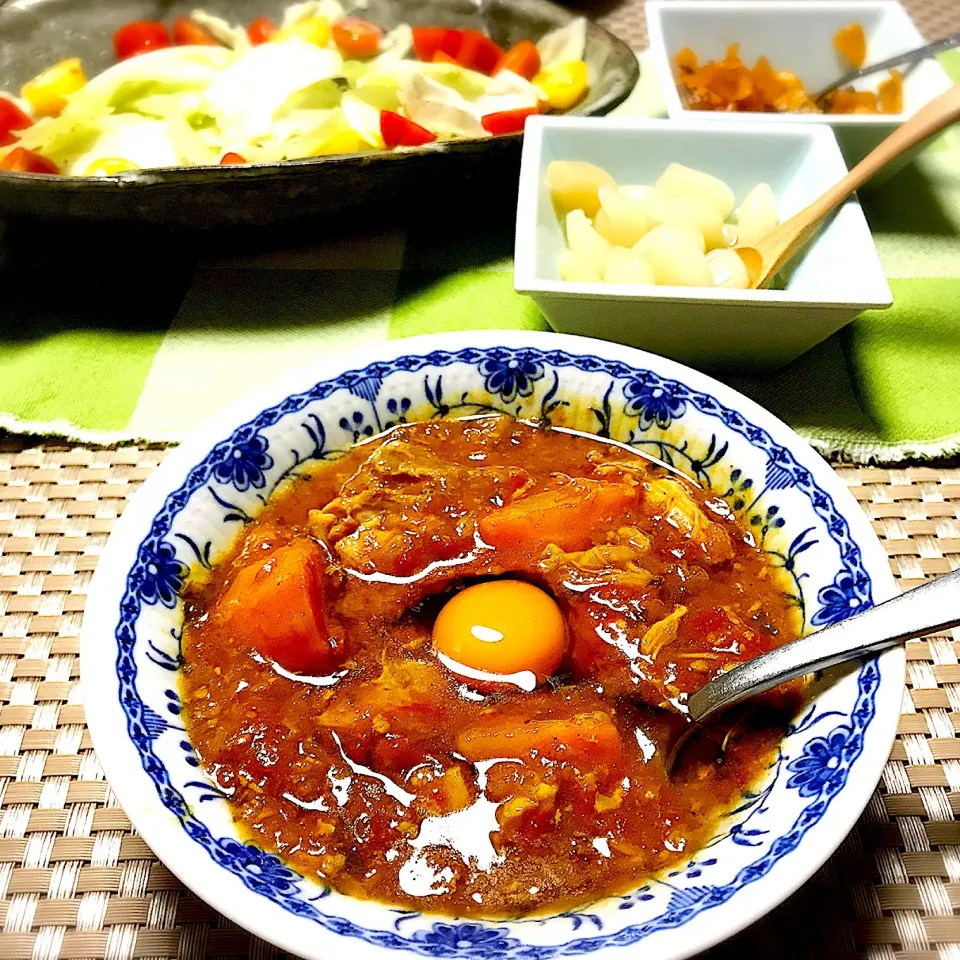 トマトとチキンの無水カレー  #食欲upスパイシー夏カレー  #snapdish   #無水カレー  #炊飯器調理  #簡単料理  #ほろほろ  #こくうま #カレー#オイコス#フルーツチャツネ|ももさん