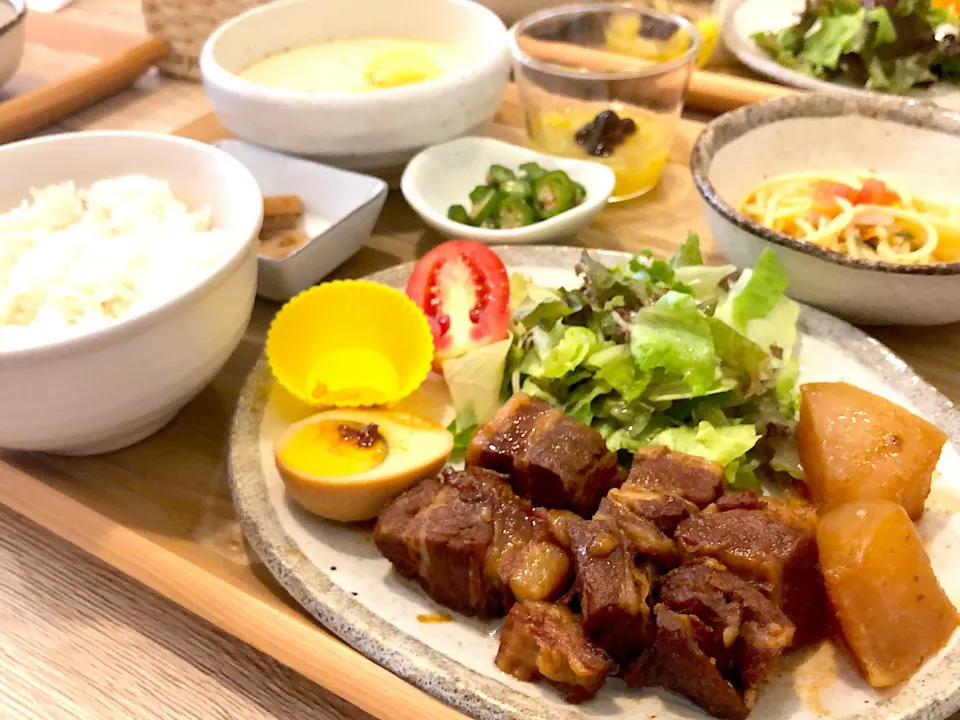 Snapdishの料理写真:豚の角煮 大根の煮卵ランチ
#TAN・TON|神力屋 火酒さん