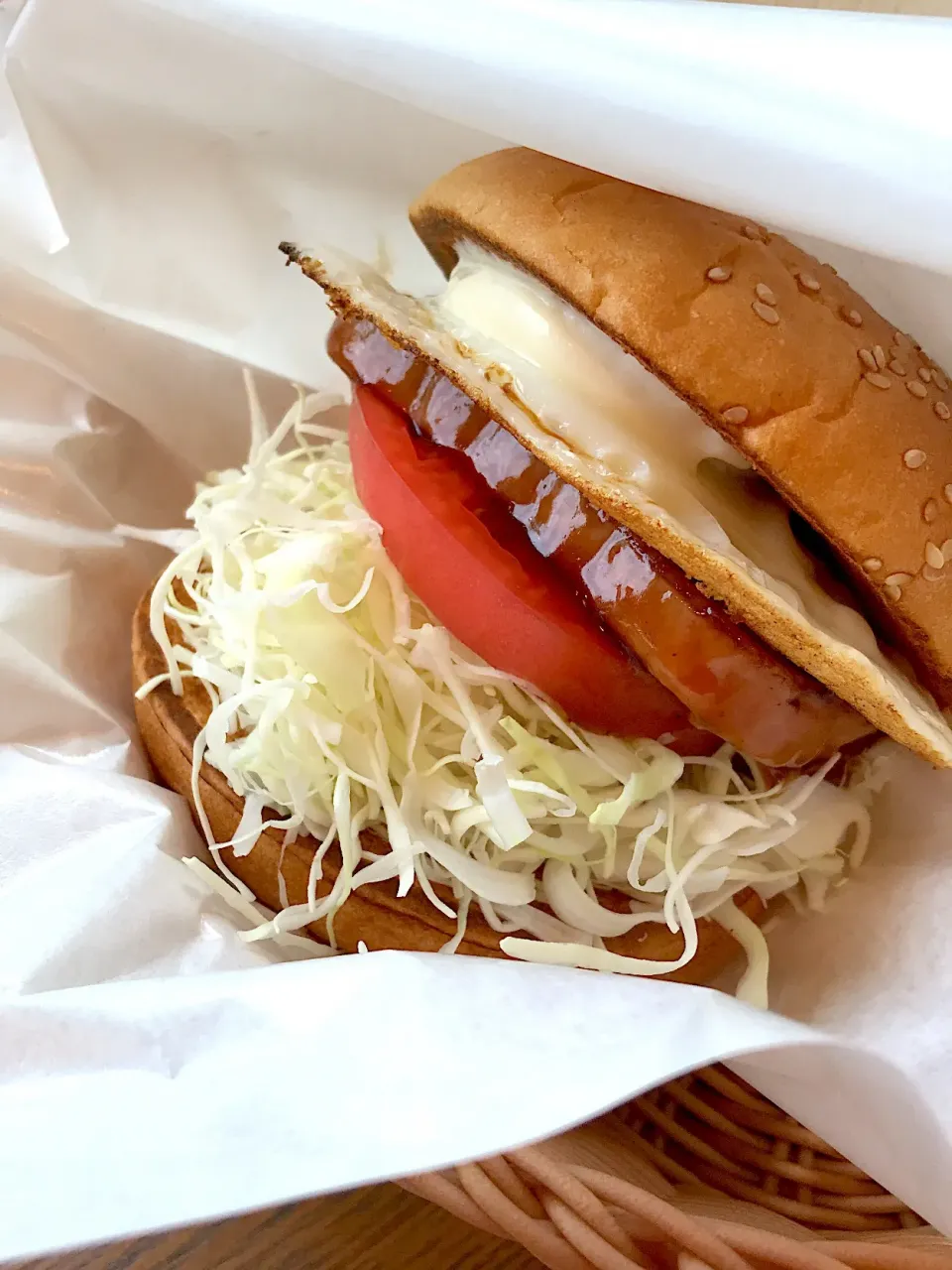 Spam Burger ♪
 #yummy  #freshnessburger #spamburger #lunch|manamixさん