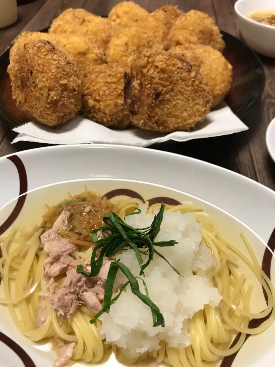 Snapdishの料理写真:和風パスタ☆卵サラダコロッケ|MEGUMIさん