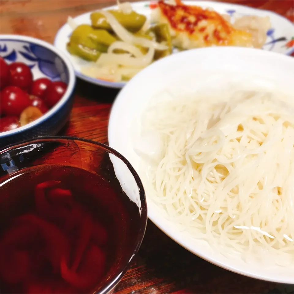 白えびの出汁つゆで素麺|あーるさん