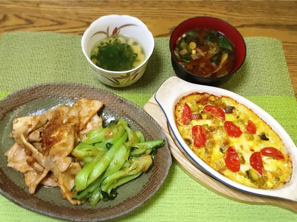 モロヘイヤあんかけ冷んやり茶碗蒸し・キャベツのお味噌汁・茄子のカレークリームグラタン・豚の宮のたれソテー青梗菜添え|美也子さん