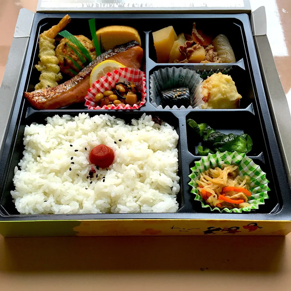 今日のお弁当‼︎ 25 August
 #お弁当  #弁当  #obento  #bento  #お弁当の記録  #仕出し弁当 #良いお弁当   #大阪芸術大学短期大学部|Yoshinobu Nakagawaさん