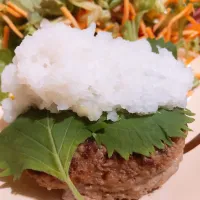 Snapdishの料理写真:和風ハンバーグ|Saoriさん