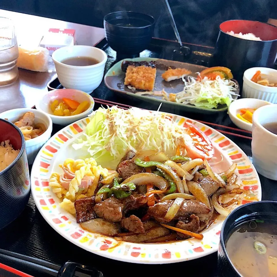 Snapdishの料理写真:和牛焼肉ランチ🐮|ゆかりさん