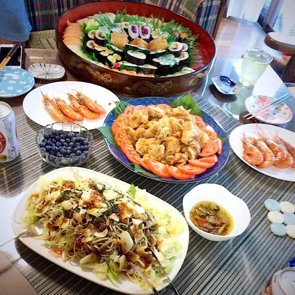 お盆帰省中の実家ご飯🍣|マイコさん