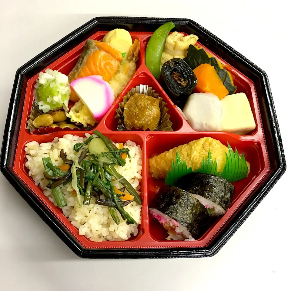 今日のお弁当‼︎ 26 August
 #お弁当  #弁当  #obento  #bento  #お弁当の記録  #仕出し弁当  #良いお弁当 #わらびの里  #大阪芸術大学短期大学部|Yoshinobu Nakagawaさん