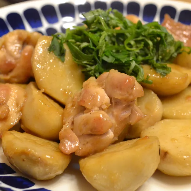 mogmomさんの鶏肉と里芋のちょい中華照り焼き #レシピブログ #RecipeBlog|レシピブログさん