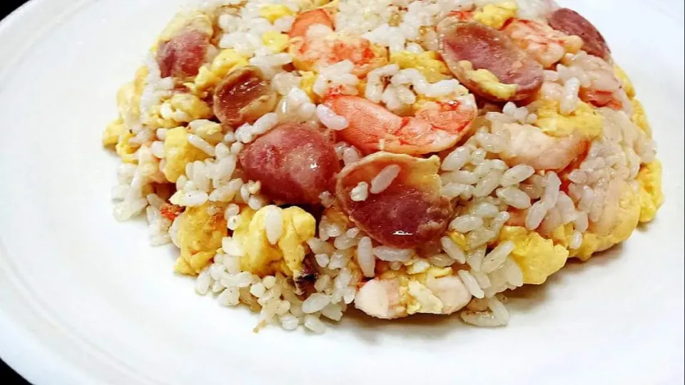 sausage and shrimp fried rice|steven z.y.さん