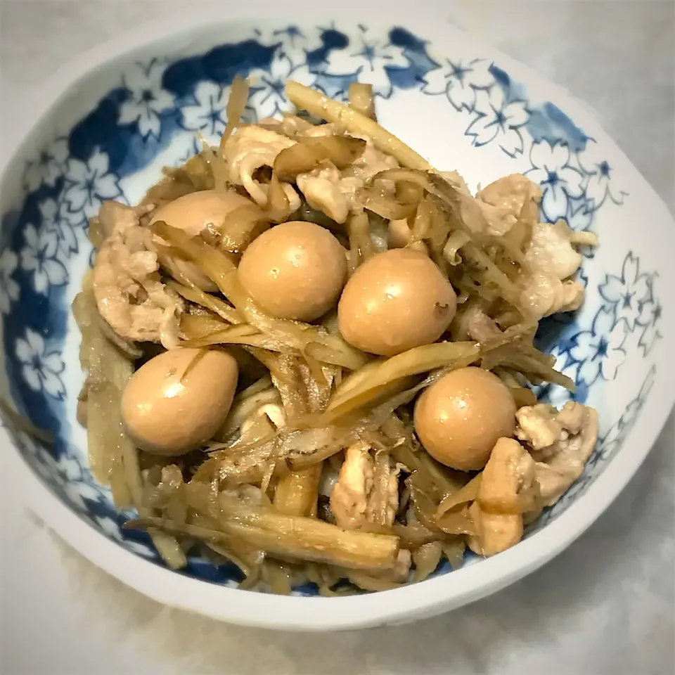 今夜はうずらの卵を沢山入れて、豚肉とごぼうの味ぽん煮を頂きます😋🎉🎵|ギムレットさん