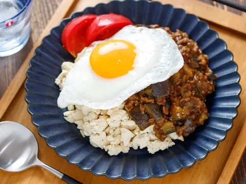 Snapdishの料理写真:豆腐ライスdeなすの和風キーマカレー|ヤマサ醤油公式アカウントさん