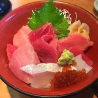 Snapdishの料理写真:鮮味楽 今日の丼|しゅんすけさん