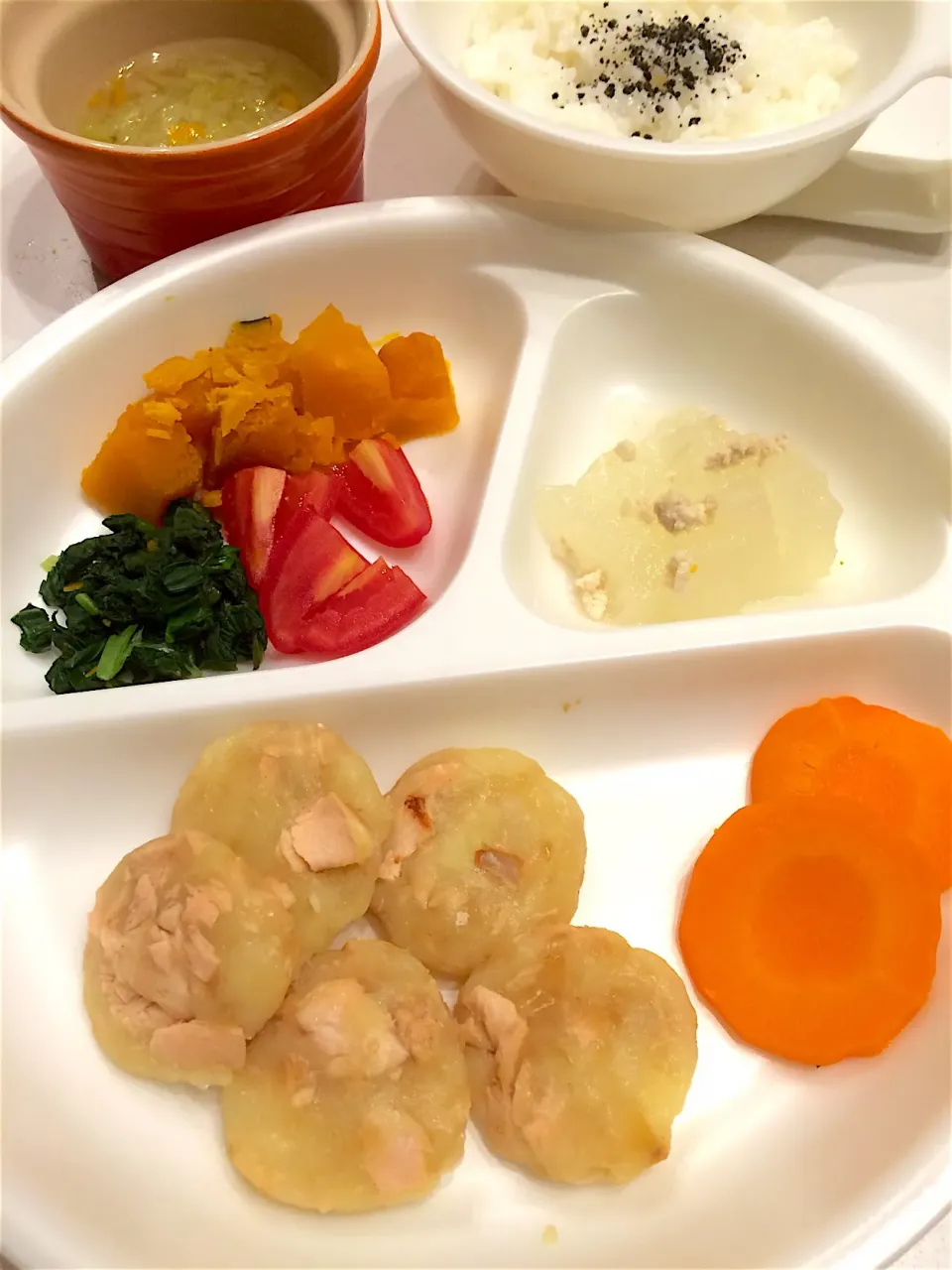 Snapdishの料理写真:1歳0か月離乳食
8/27夕飯|airi-nさん