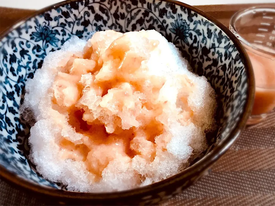 フルーツでカキ氷の🍑シロップ|ᎽᎾᏦᎾさん