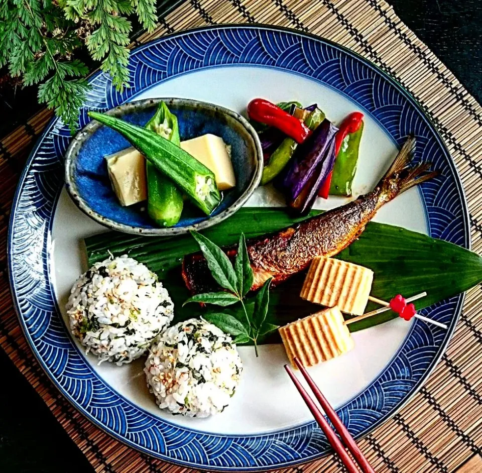 Snapdishの料理写真:鰯めんたいと茄子とピーマンの簡単ぽん酢炒め和ンプレート🎶|瑞さん