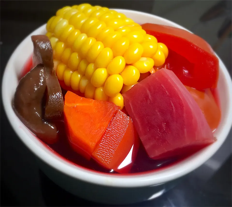 Beetroot veggie soup|Jenさん