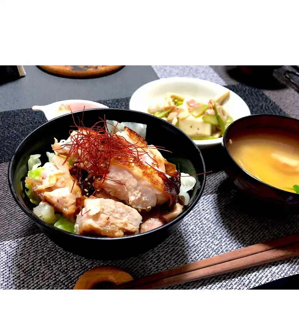 鶏の照焼丼|なつめし🐈さん