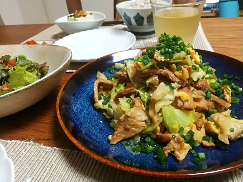 煮豚とキャベツの炒め物 #夜ご飯|こあささん