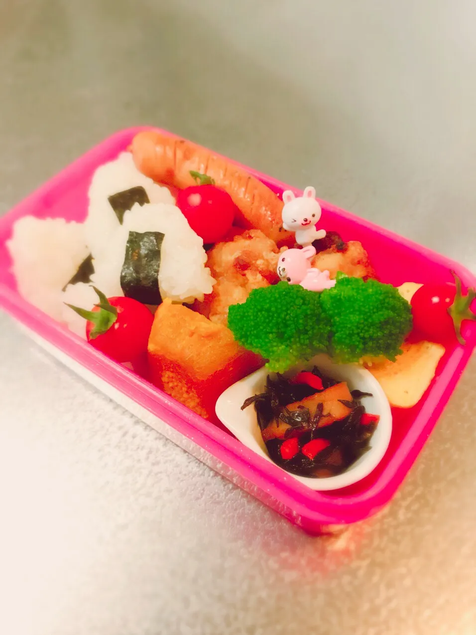 #遠足弁当 #今日は娘のリクエスト #唐揚げが良い〜😋|Miri Orinoさん