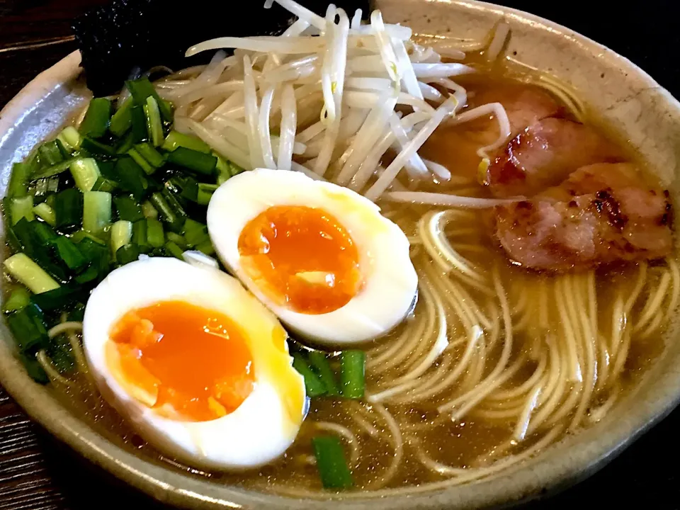 にらラーメン
#マルタイラーメン
#麺好き男のランチ
#ダイエット中なのに|mottoさん