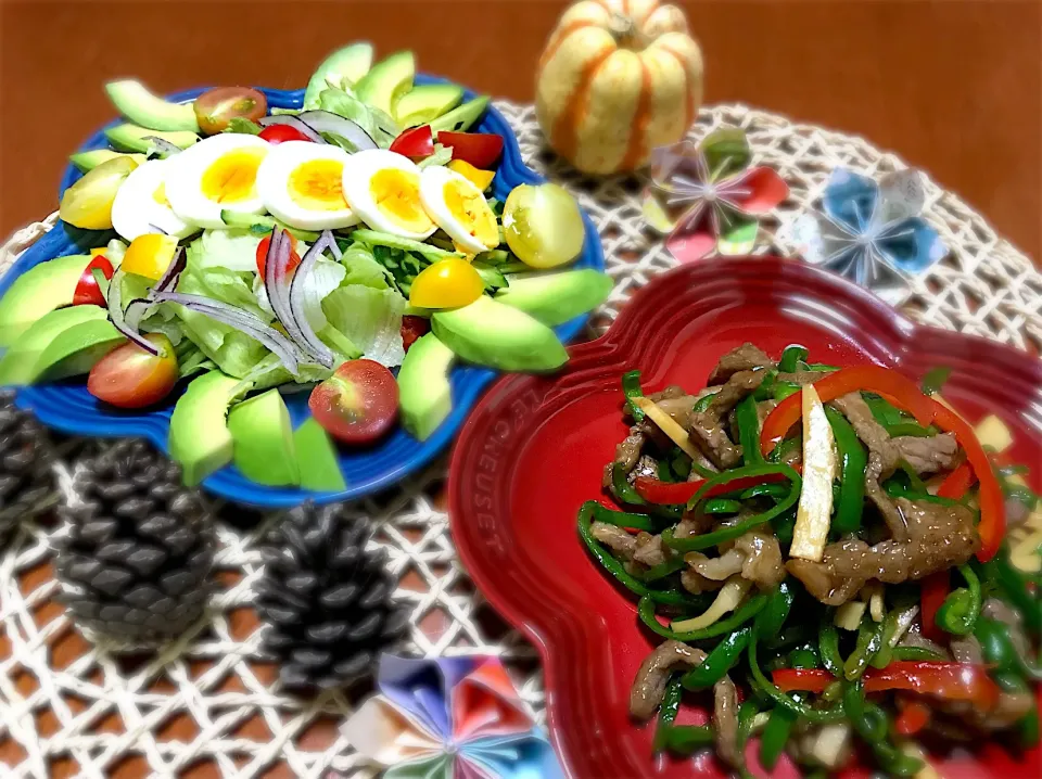 アボカド🥑インサラダと青椒肉絲✨😋|バシュランさん