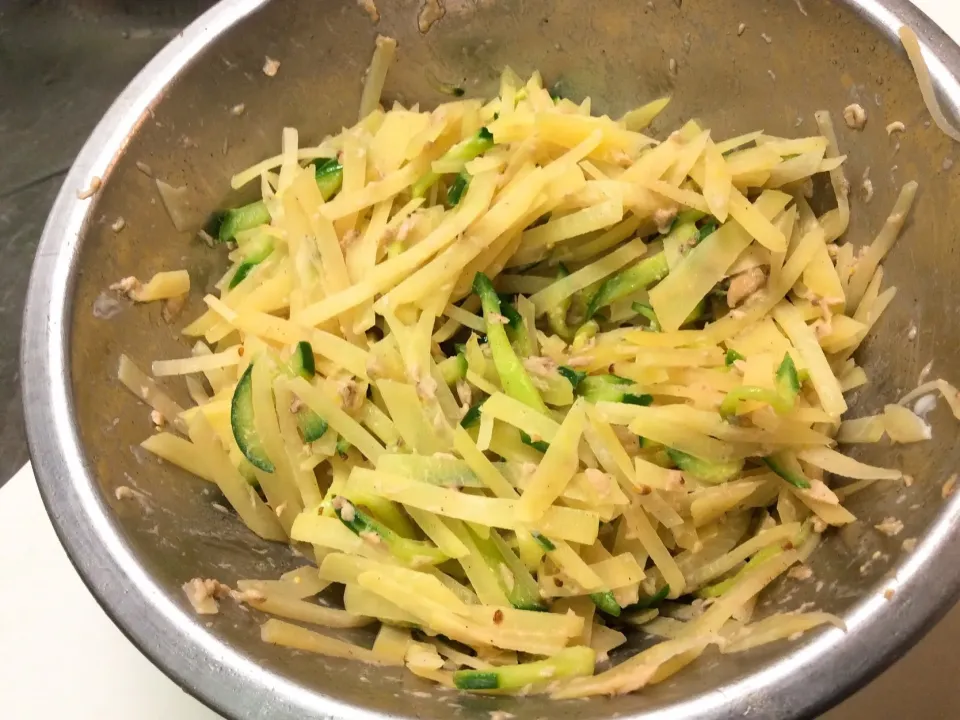 シャキシャキじゃがいも🥔サラダ🥗😋|アライさんさん