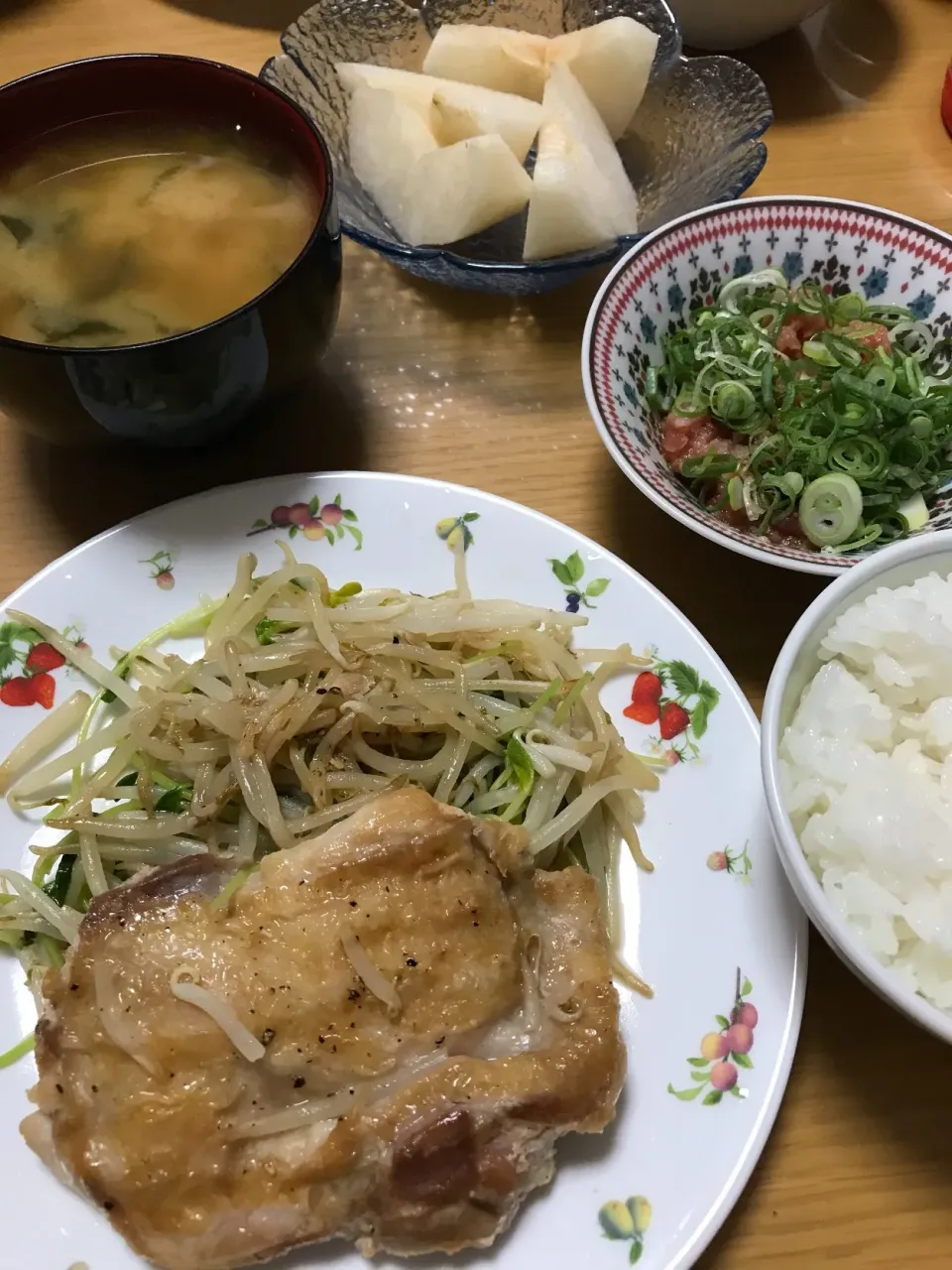 鳥ももステーキ&マグロのたたき|sinさん