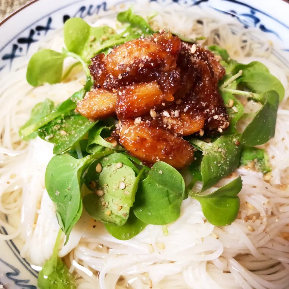 島原手延べ素麺 生ピーナッツ味噌のせ🥜|Cuisineさん