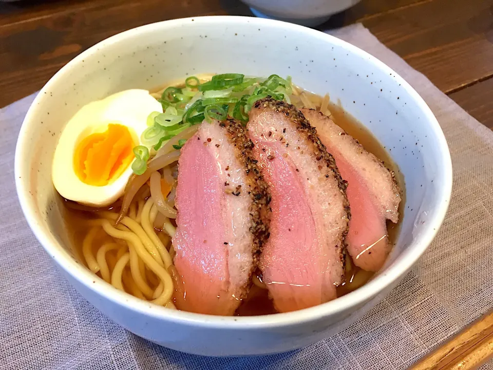 Snapdishの料理写真:合鴨のさっぱり醤油ラーメン|Miyaji Izumiさん