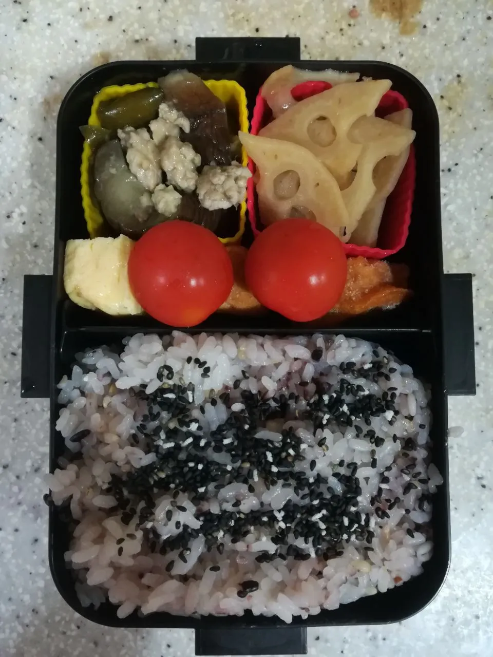 涼しくなってきたので復活 #お弁当|アクちゃんさん