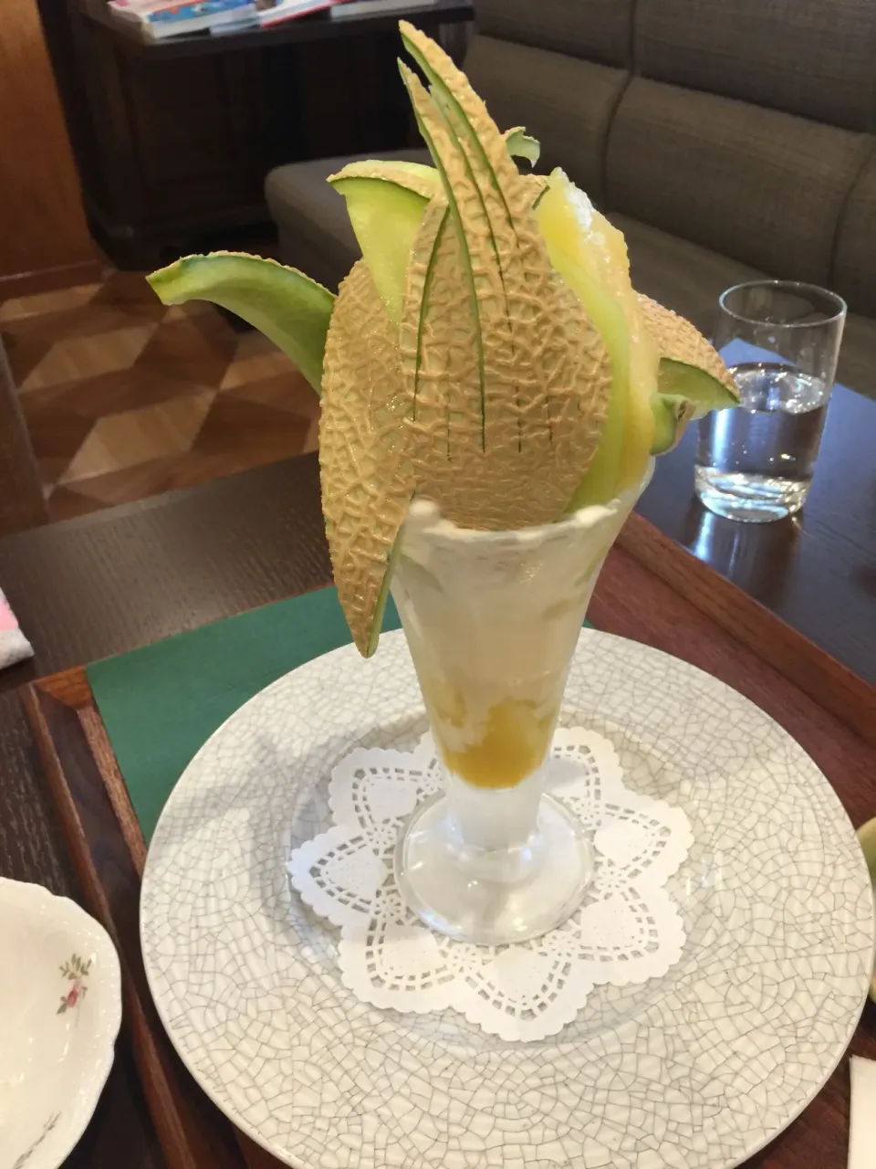 Snapdishの料理写真:メロンパフェ|Hirotaka Mukaiさん