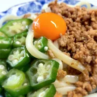 Snapdishの料理写真:#作り置き肉そぼろ  #時短料理 
#冷凍うどん  #調理時間5分|よしさん