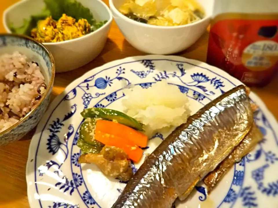 Snapdishの料理写真:秋がきた！おうちで秋刀魚定食🐟️|まきごろうさん