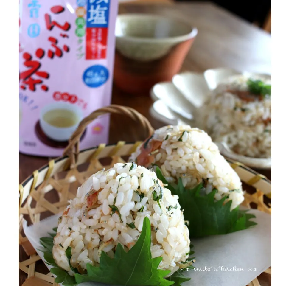 梅じゃこ飯　玉露園こんぶ茶うめ|るんるんママsmile*N*kitchenさん