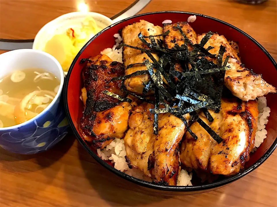 つくね焼鳥丼+スープ|toshi,I🍴さん